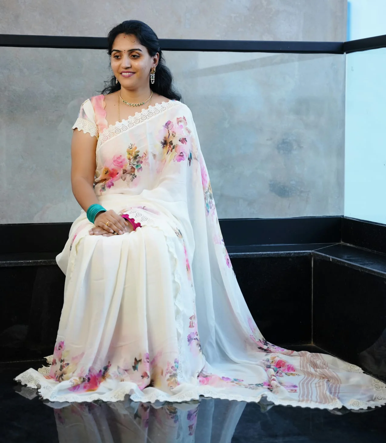 American georgette floral saree-SLS35 - Image 3