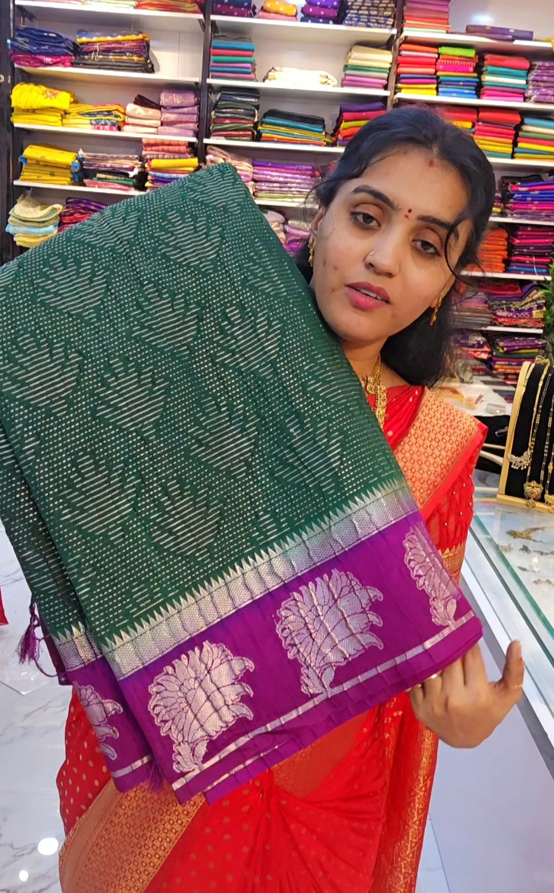 Code SLS216 saree un stiched blouse - Image 3