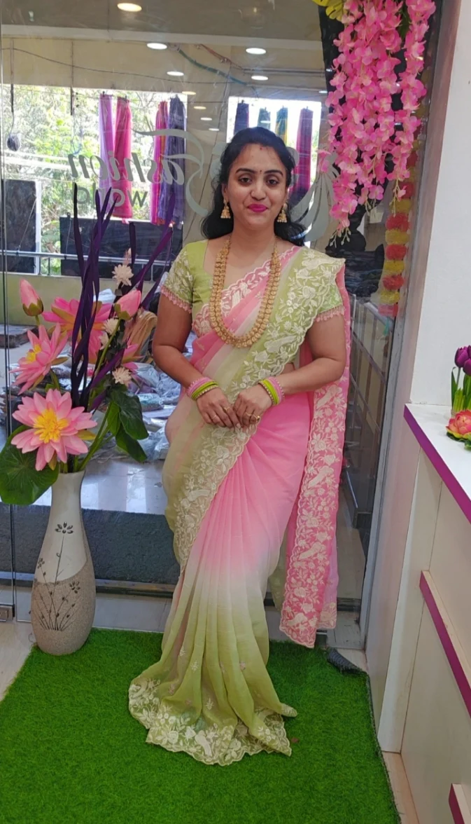 Crunchi crash embroidery work border saree-SLS22 - Image 7