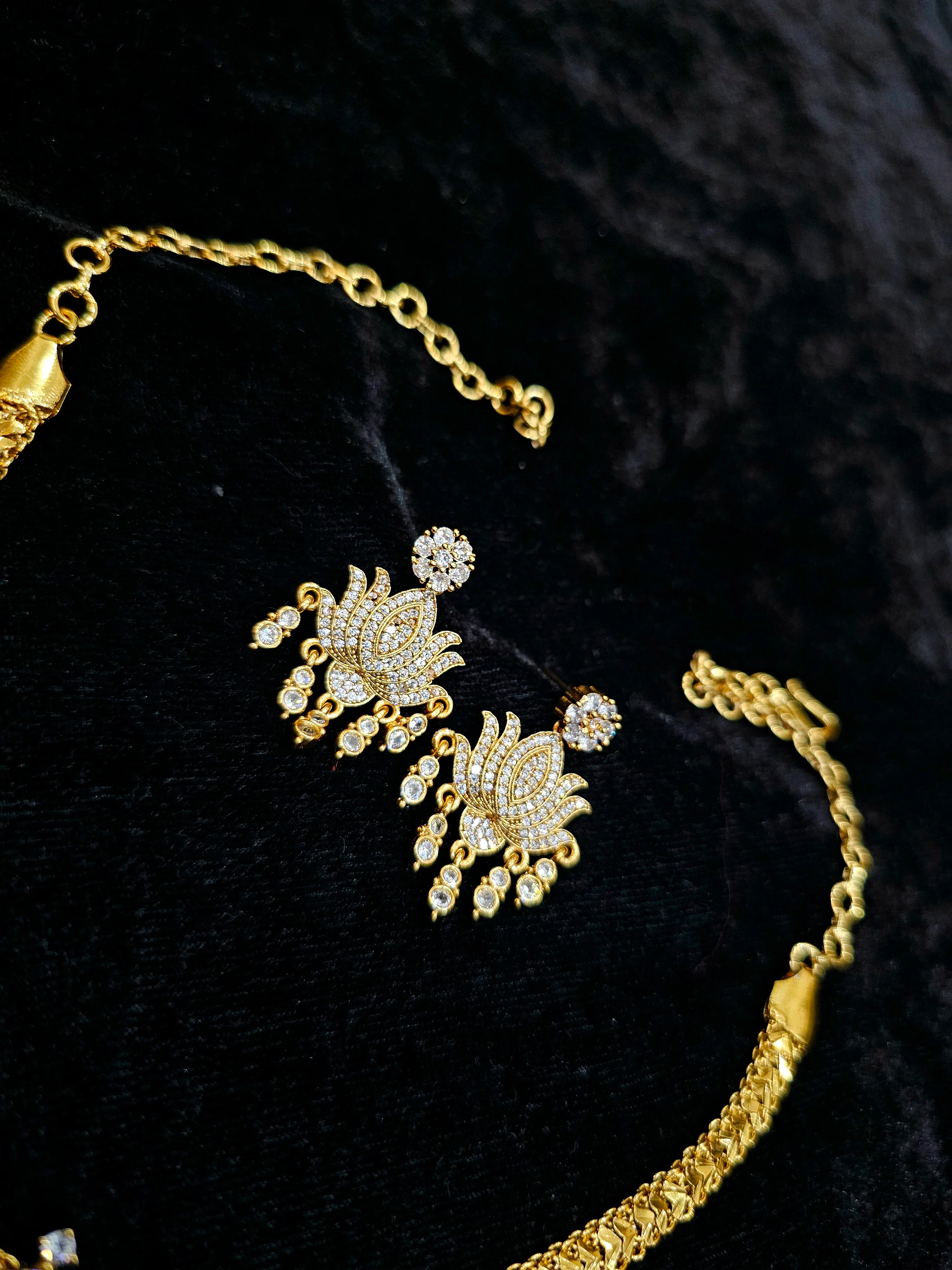 Neck set with earrings code SLS 712J - Image 2