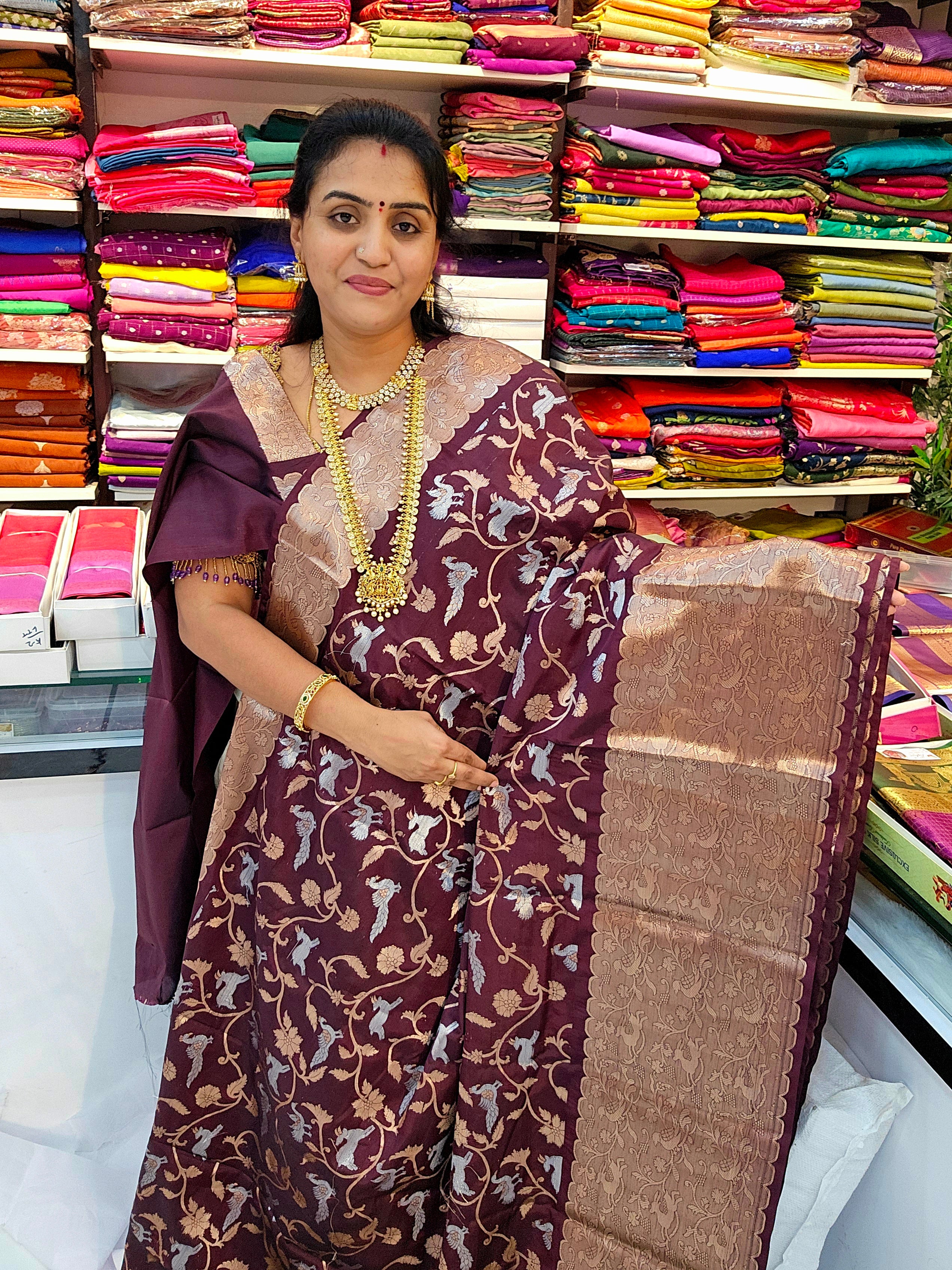 Saree un stiched blouse code SLS 670
