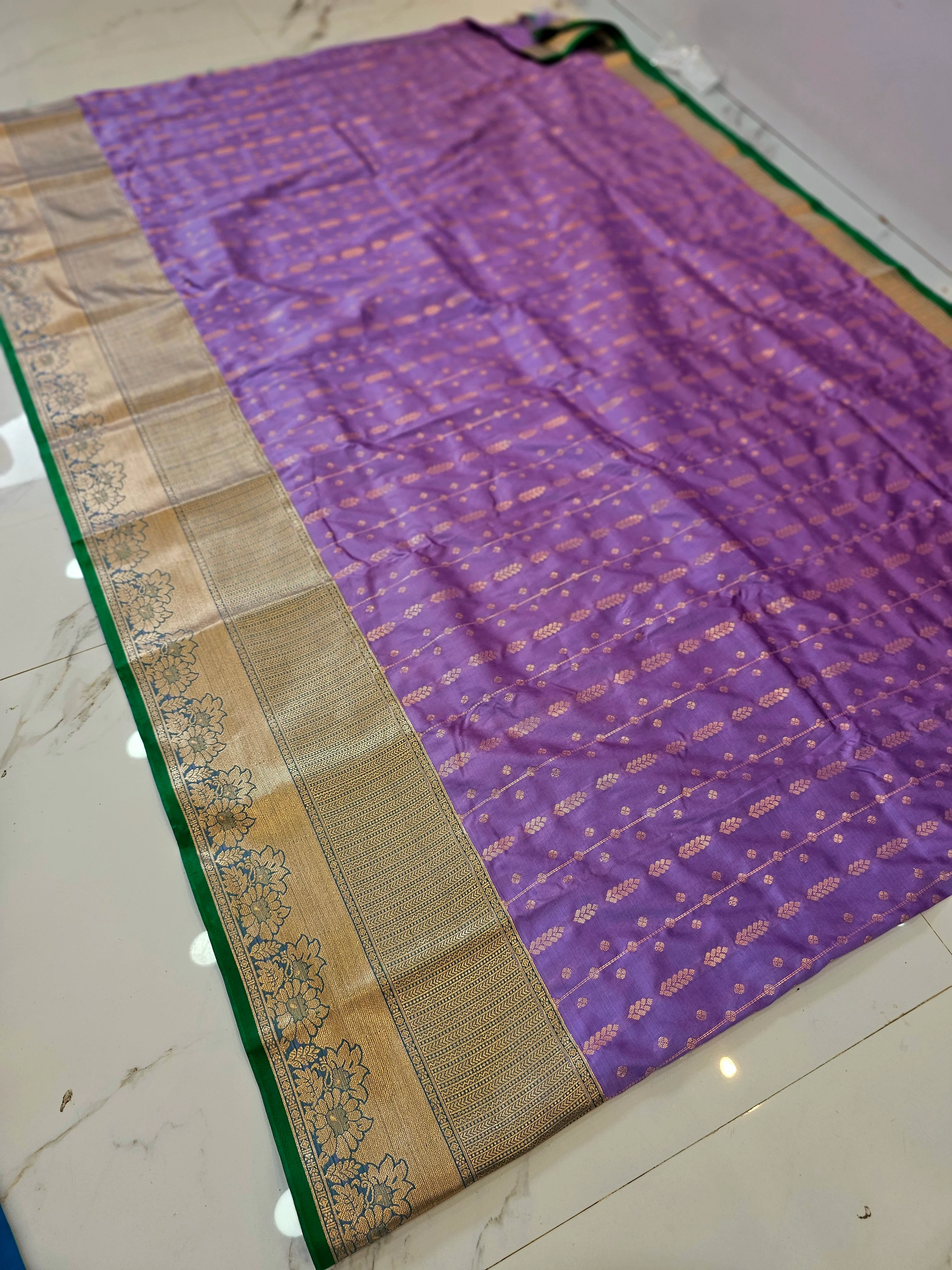 Saree un stiched blouse code SLS 673