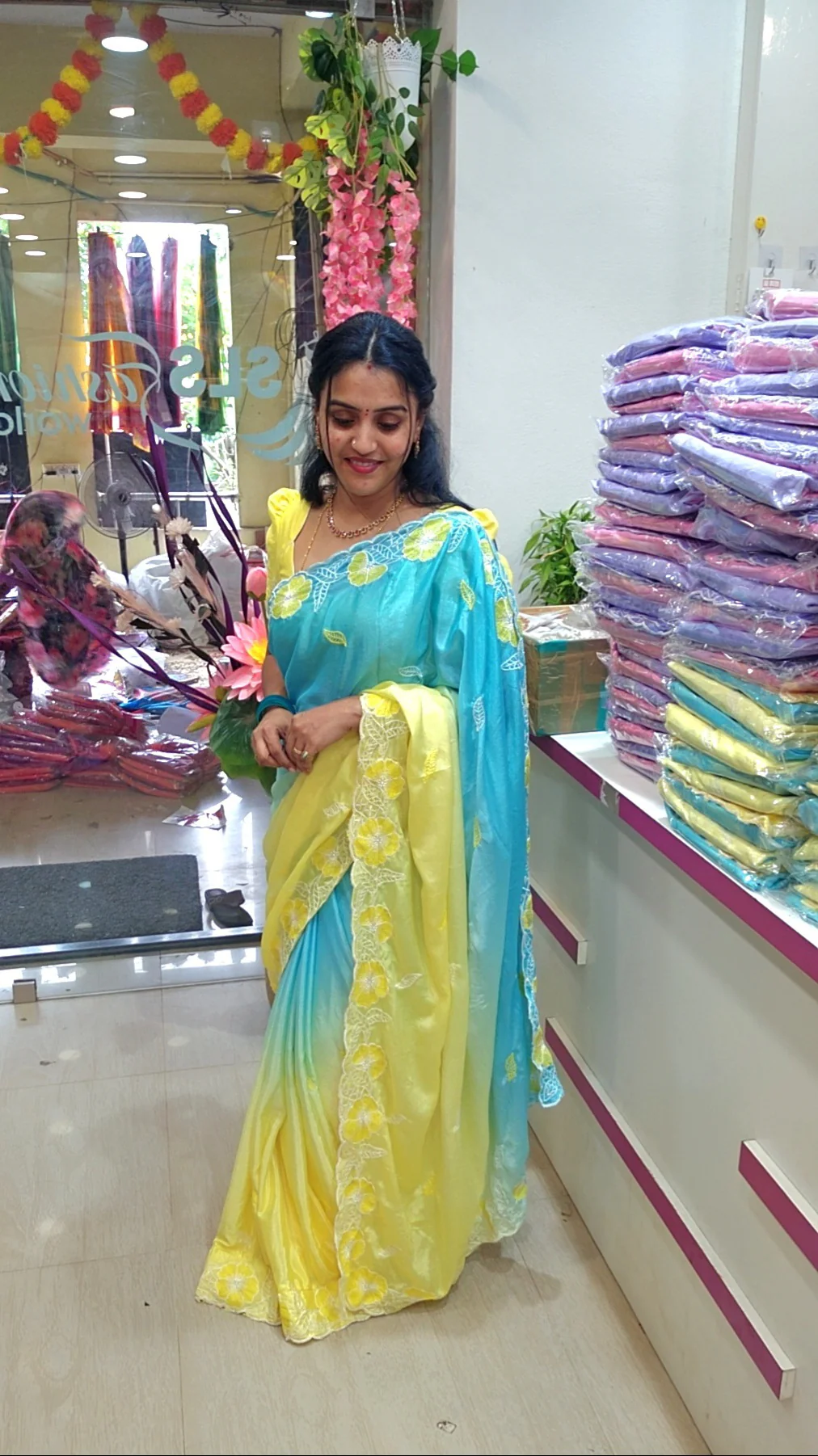 Saree un stiched blouse SLS62 - Image 3