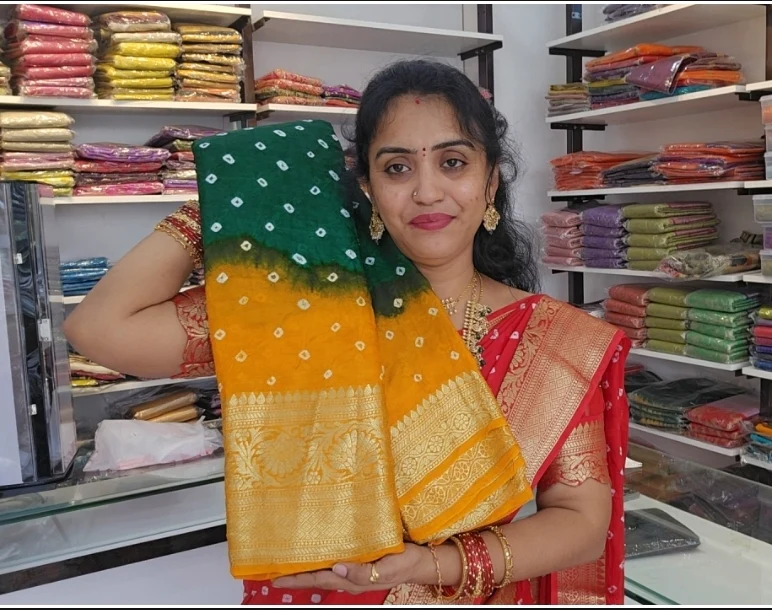 Saree un stiched blouse - SLS83 - Image 6