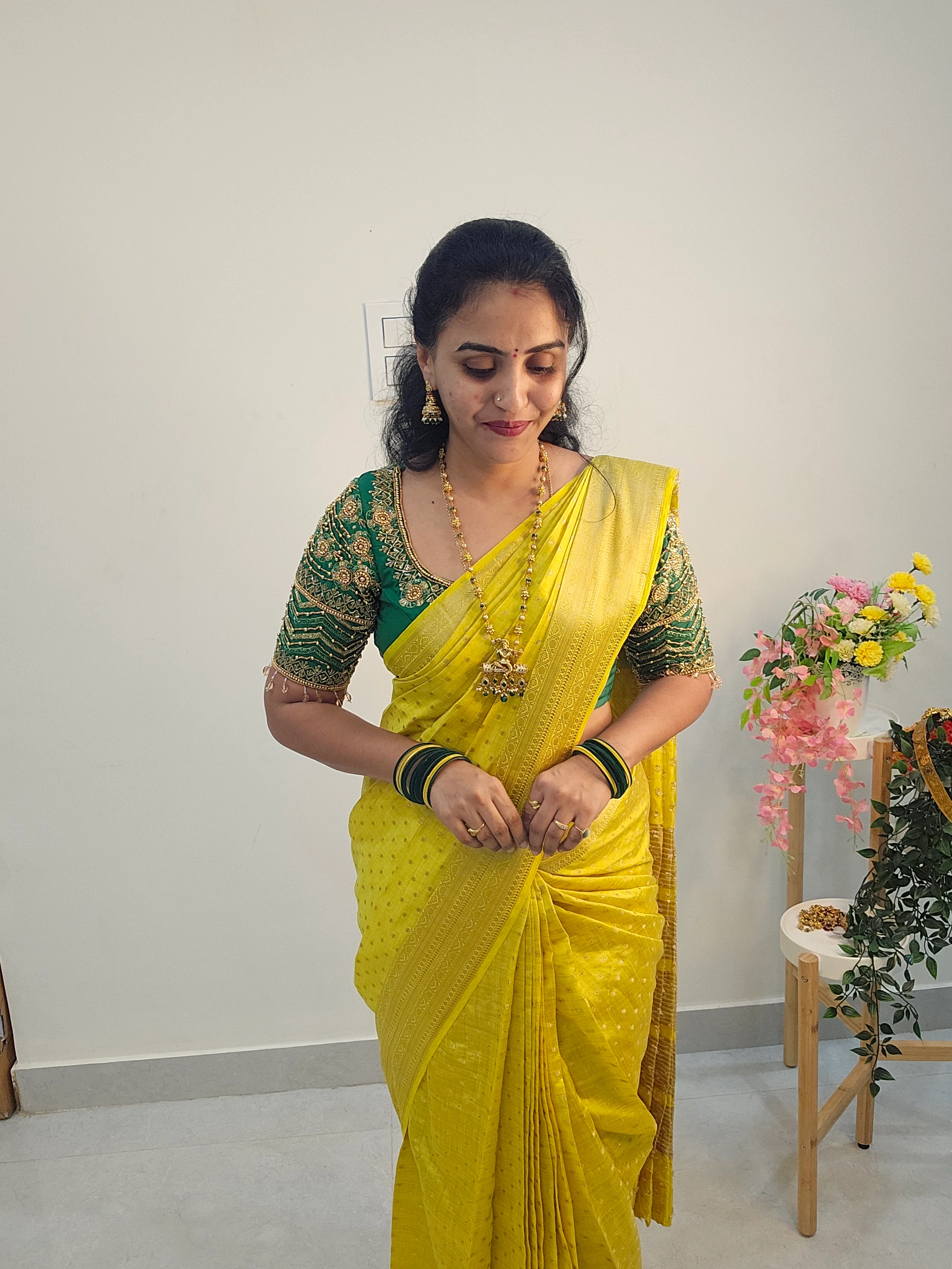 Saree un stitched running blouse - SLS77 - Image 3